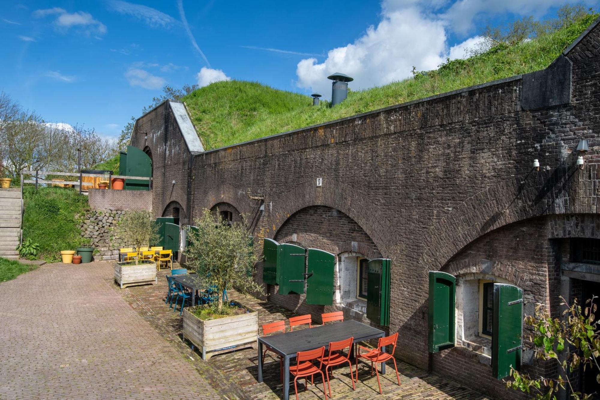 Fort Vuren Экстерьер фото